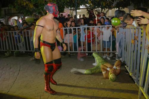 Lucha-Libre-Dia-Nino-Teloloapan-2024-Zocalo-74